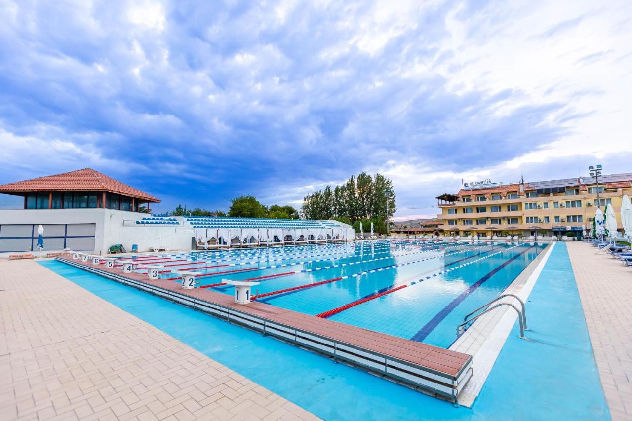Komitite Complex Csucsuligovo Kültér fotó