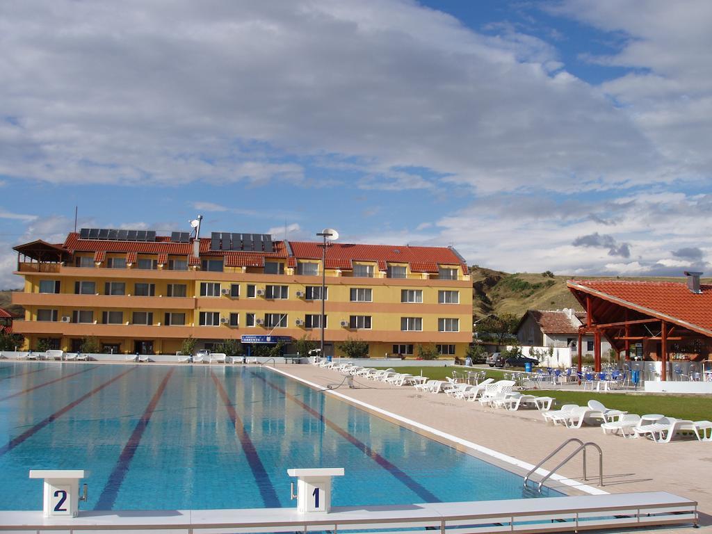 Komitite Complex Csucsuligovo Kültér fotó